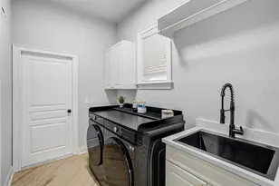 655 Whisper Woods Dr, Lakeland, FL 33813 - Photo 14