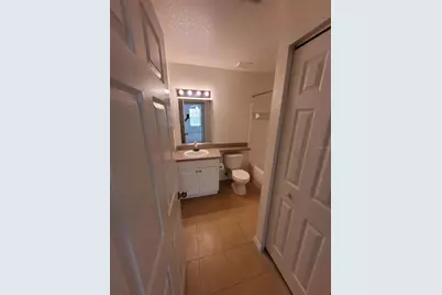 36100 Lake Chase Boulevard #202, Zephyrhills, FL 33541 - Photo 32