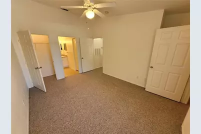 36100 Lake Chase Boulevard #202, Zephyrhills, FL 33541 - Photo 18