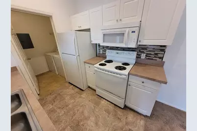 5934 Brickleberry Lane #204, Zephyrhills, FL 33541 - Photo 10