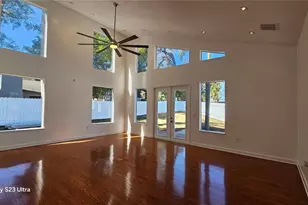 1092 N Florida Ave, Tarpon Springs, FL 34689 - Photo 14