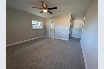 5523 Venetian Boulevard NE, Saint Petersburg, FL 33703 - Photo 4