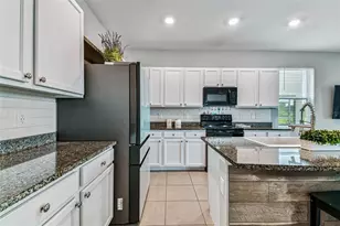 1869 Hovenweep Rd, Wesley Chapel, FL 33543 - Photo 22