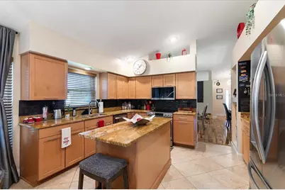 12518 Midpointe Drive, Riverview, FL 33578 - Photo 10