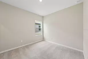 5924 Fresh Flora Dr, Wimauma, FL 33598 - Photo 8