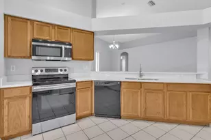 12824 Kings Lake Dr, Gibsonton, FL 33534 - Photo 8