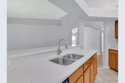 12824 Kings Lake Drive, Gibsonton, FL 33534 - Photo 10