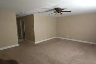 690 W Lisbon Pkwy, Deland, FL 32720 - Photo 16