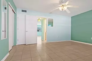 5850 21st St N, Saint Petersburg, FL 33714 - Photo 14