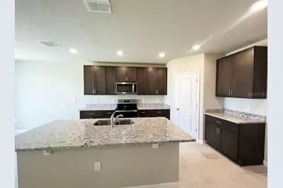 1292 Oak Valley Drive, Auburndale, FL 33823 - Photo 4