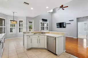 3231 Stonebridge Trail, Valrico, FL 33596 - Photo 18
