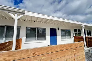 2035 Edgewater Dr, Clearwater, FL 33755 - Photo 1