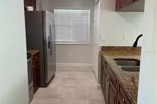 1407 Piney Branch Cir, Valrico, FL 33594 - Photo 6