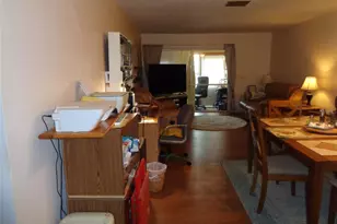 1469 Normandy Pk Dr, Clearwater, FL 33756 - Photo 6