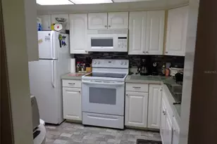 1469 Normandy Pk Dr, Clearwater, FL 33756 - Photo 4