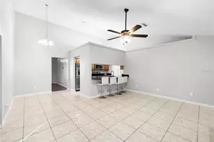 4518 Oak River Cir, Valrico, FL 33596 - Photo 16