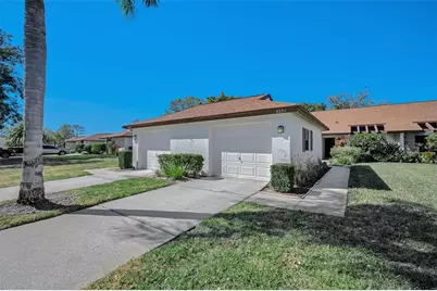 3351 Lori Lane #3351, New Port Richey, FL 34655 - Photo 2