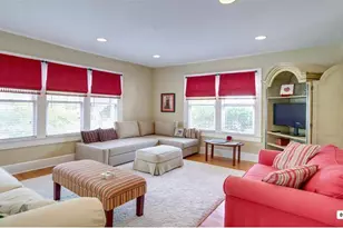 130 22nd Ave NE, Saint Petersburg, FL 33704 - Photo 8