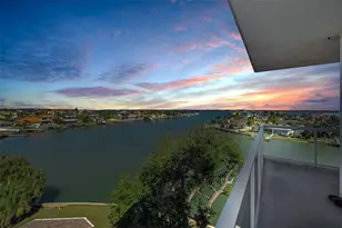 415 Island Way, Clearwater Beach, FL 33767 - Photo 6