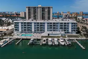 415 Island Way, Clearwater Beach, FL 33767 - Photo 30