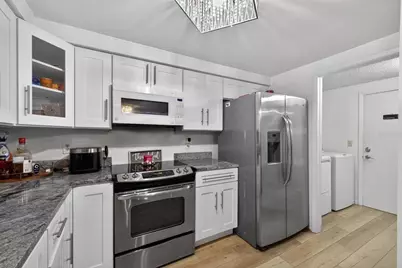 16112 Foxfire Drive, Tampa, FL 33618 - Photo 20