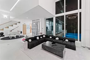 4433 N Bay Rd, Miami Beach, FL 33140 - Photo 4