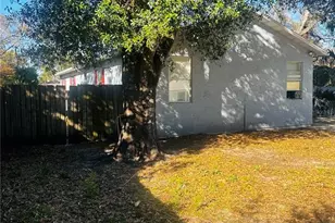 1304 W Burger St, Tampa, FL 33604 - Photo 2