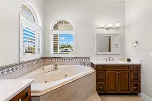 2035 Hawaii Ave NE, Saint Petersburg, FL 33703 - Photo 34