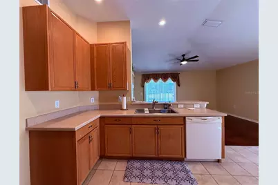 5600 S Sparrow Hawk Court, Zephyrhills, FL 33541 - Photo 12