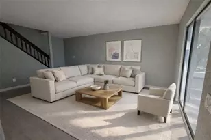 1318 Mountainview, Tampa, FL 33612 - Photo 4