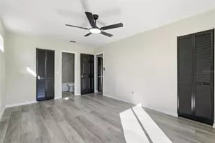 1318 Mountainview, Tampa, FL 33612 - Photo 12