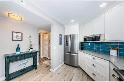 6295 Bahia Del Mar Circle #505, Saint Petersburg, FL 33715 - Photo 6