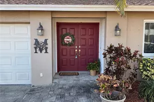 12054 101st Ave, Seminole, FL 33772 - Photo 4