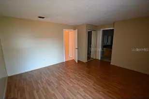 720 100th Ave N, Saint Petersburg, FL 33702 - Photo 6