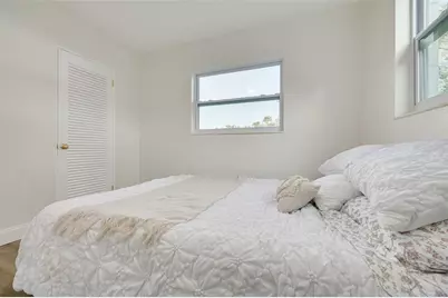 8062 28th Avenue N, Saint Petersburg, FL 33710 - Photo 12