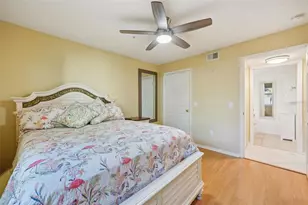 2400 Feather Sound Dr, Clearwater, FL 33762 - Photo 32