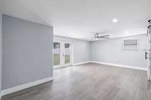 817 W Bougainvillea Ave, Tampa, FL 33612 - Photo 6
