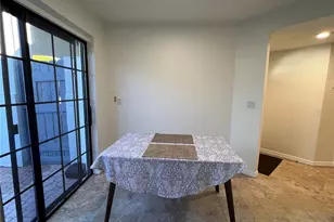 18714 Wimbledon Cir, Lutz, FL 33558 - Photo 6