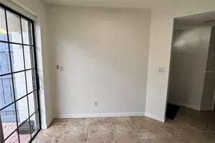 18714 Wimbledon Cir, Lutz, FL 33558 - Photo 12