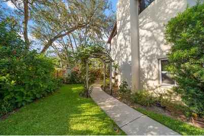 1799 Dixie Highway, Tarpon Springs, FL 34689 - Photo 12