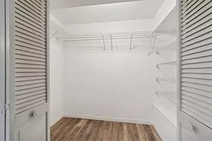 308 Brentwood Dr, Temple Terrace, FL 33617 - Photo 12