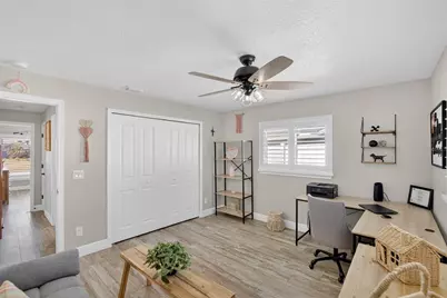 6404 Lake Sunrise Drive, Apollo Beach, FL 33572 - Photo 38