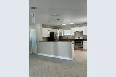 1409 Wishing Well Way, Tampa, FL 33619 - Photo 12