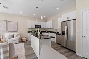 4350 Cambio Gdns Ct, Tampa, FL 33610 - Photo 12