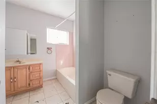 606 S Wiggins Rd, Plant City, FL 33566 - Photo 14