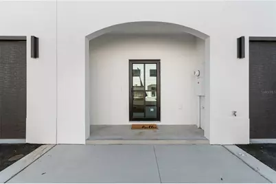 4346 Cambio Gardens Court, Tampa, FL 33610 - Photo 1