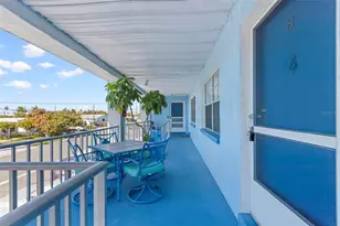 11025 2nd St E, Treasure Island, FL 33706 - Photo 8