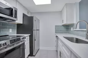 8911 Blind Pass Rd, Saint Pete Beach, FL 33706 - Photo 6