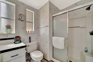 119 E St Johns Way, Apollo Beach, FL 33572 - Photo 32