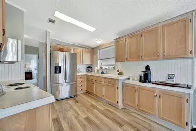 119 E Saint Johns Way, Apollo Beach, FL 33572 - Photo 20